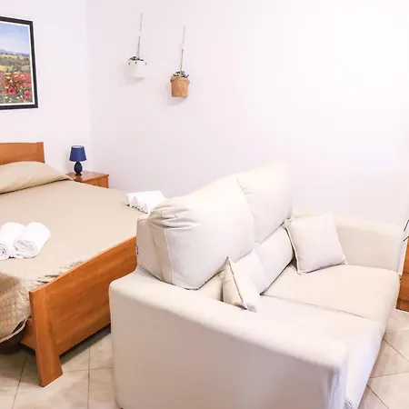 Politeama Guest House Palermo Pomelia Exterior photo