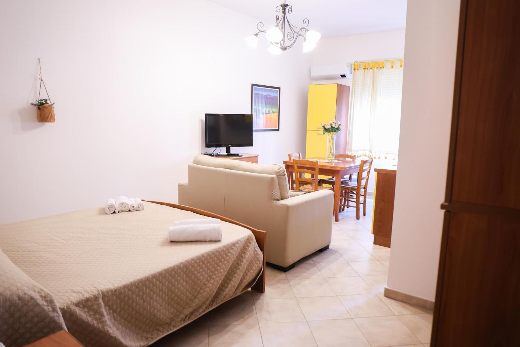 Apartment Politeama Pomelia *